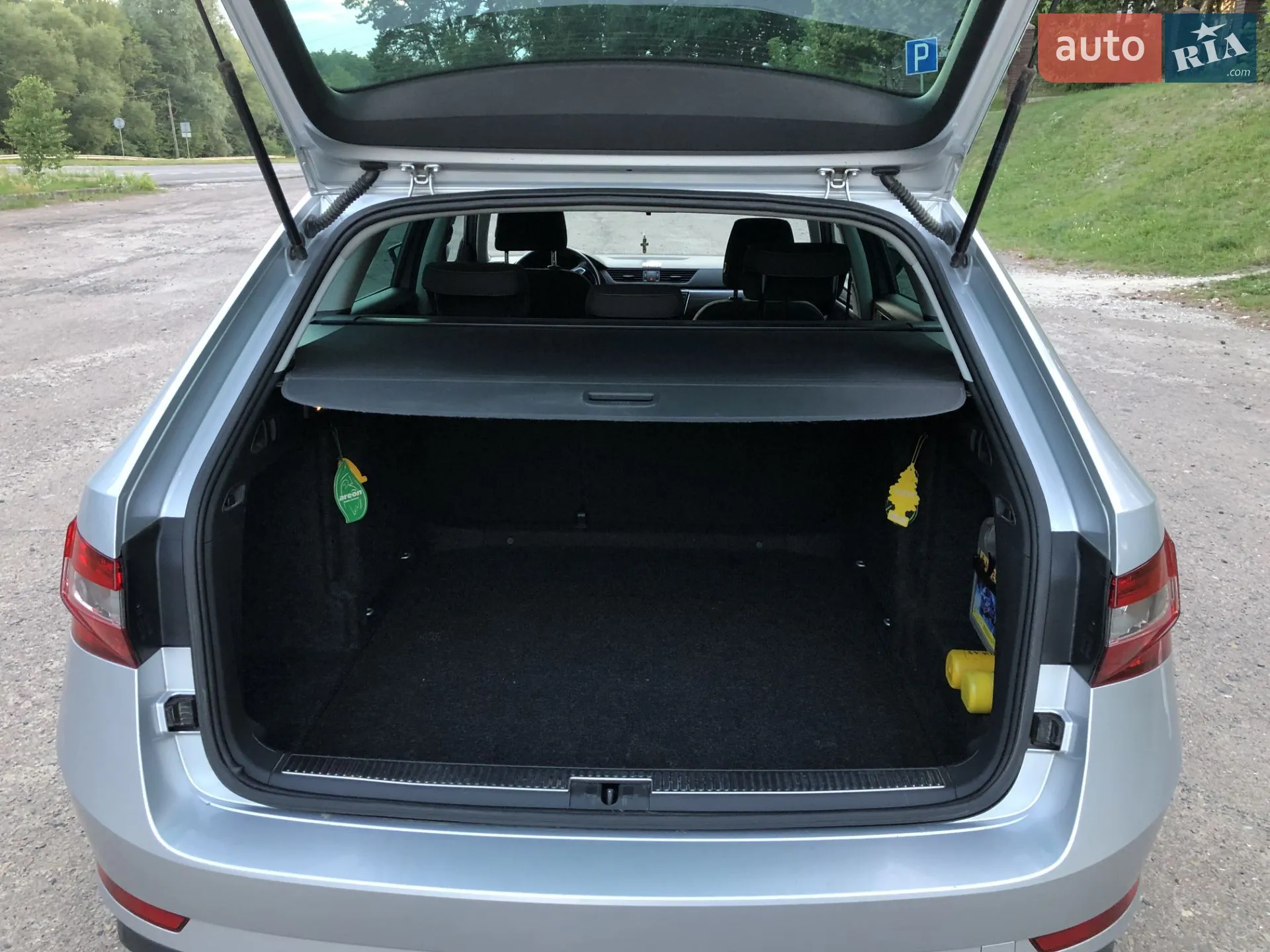 2016 Skoda Superb - мініатюра 15