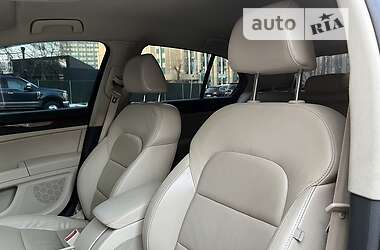 Лифтбек Skoda Superb 2012 в 
