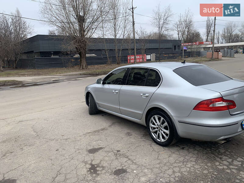Лифтбек Skoda Superb 2010 в Кривом Роге фото 3 Лифтбек Skoda Superb 2010 в Кривом Роге