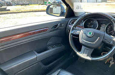 Лифтбек Skoda Superb 2009 в 