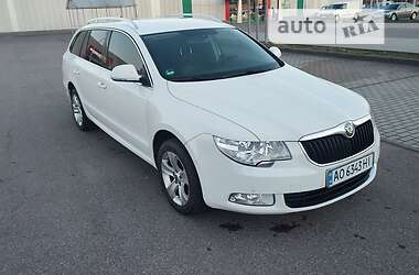 Универсал Skoda Superb 2013 в Хусте