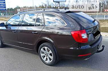 Универсал Skoda Superb 2013 в 