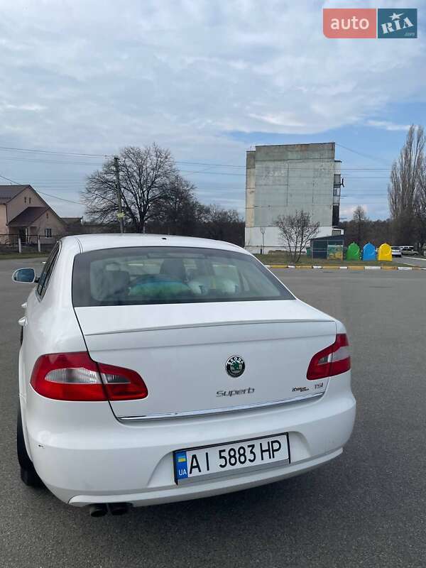 Лифтбек Skoda Superb 2012 в Киеве