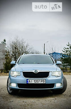 Универсал Skoda Superb 2013 в 