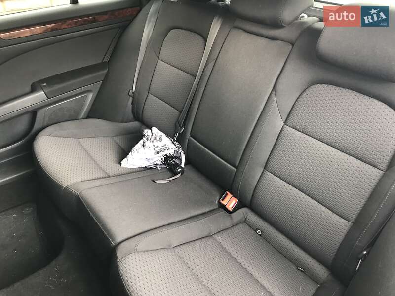 Универсал Skoda Superb 2012 в Киеве фото 10 Универсал Skoda Superb 2012 в Киеве