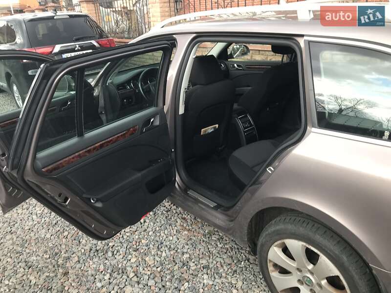 Универсал Skoda Superb 2012 в Киеве фото 13 Универсал Skoda Superb 2012 в Киеве