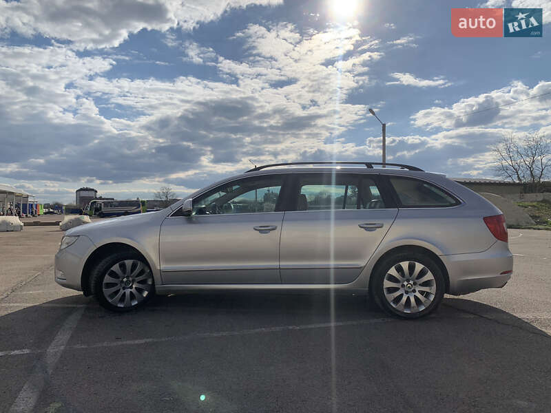Універсал Skoda Superb 2010 в Стрию фото 9 Універсал Skoda Superb 2010 в Стрию