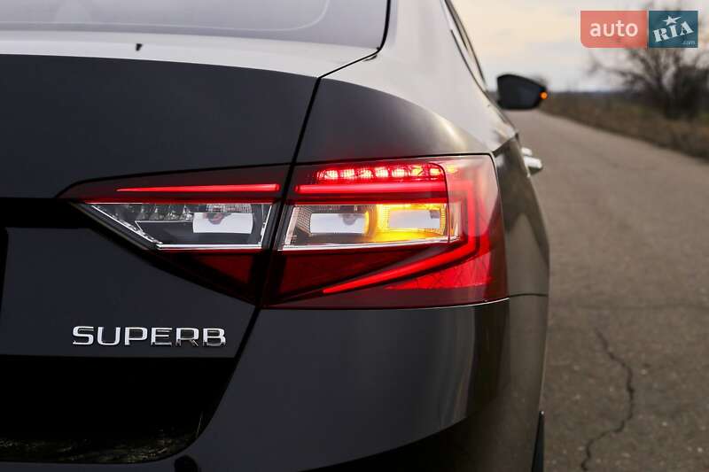 Лифтбек Skoda Superb 2016 в Новой Одессе