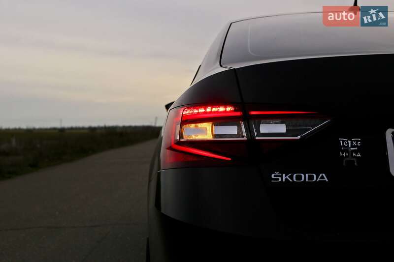 Лифтбек Skoda Superb 2016 в Новой Одессе