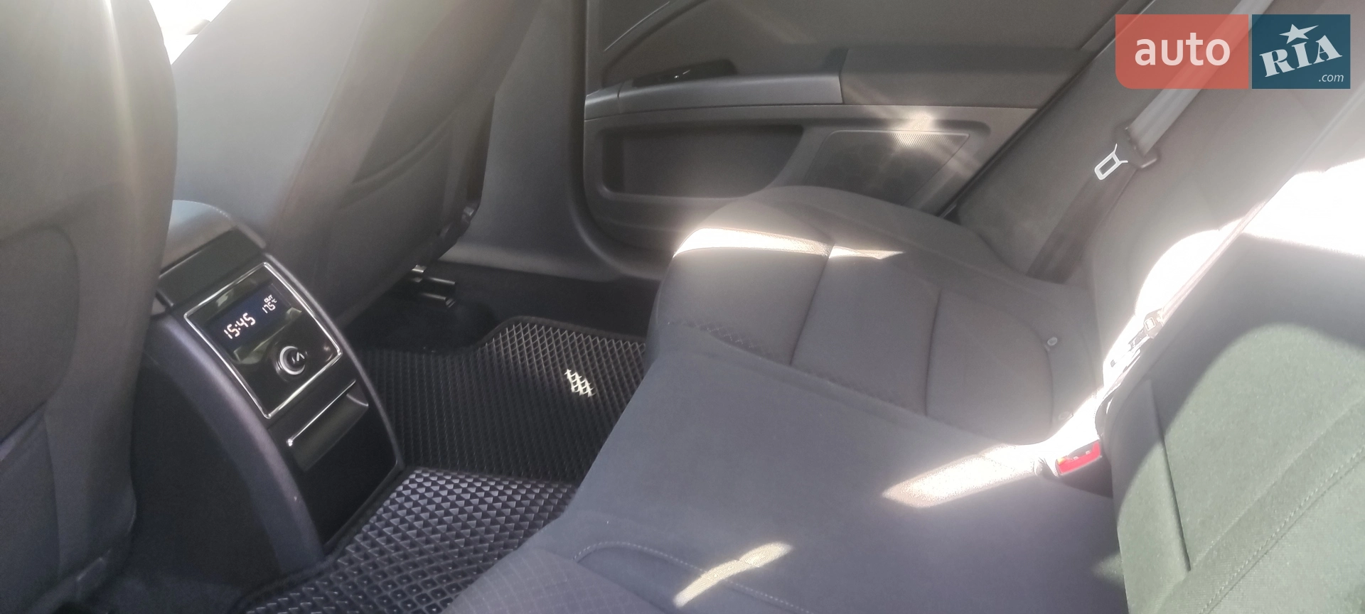 2013 Skoda Superb - мініатюра 11