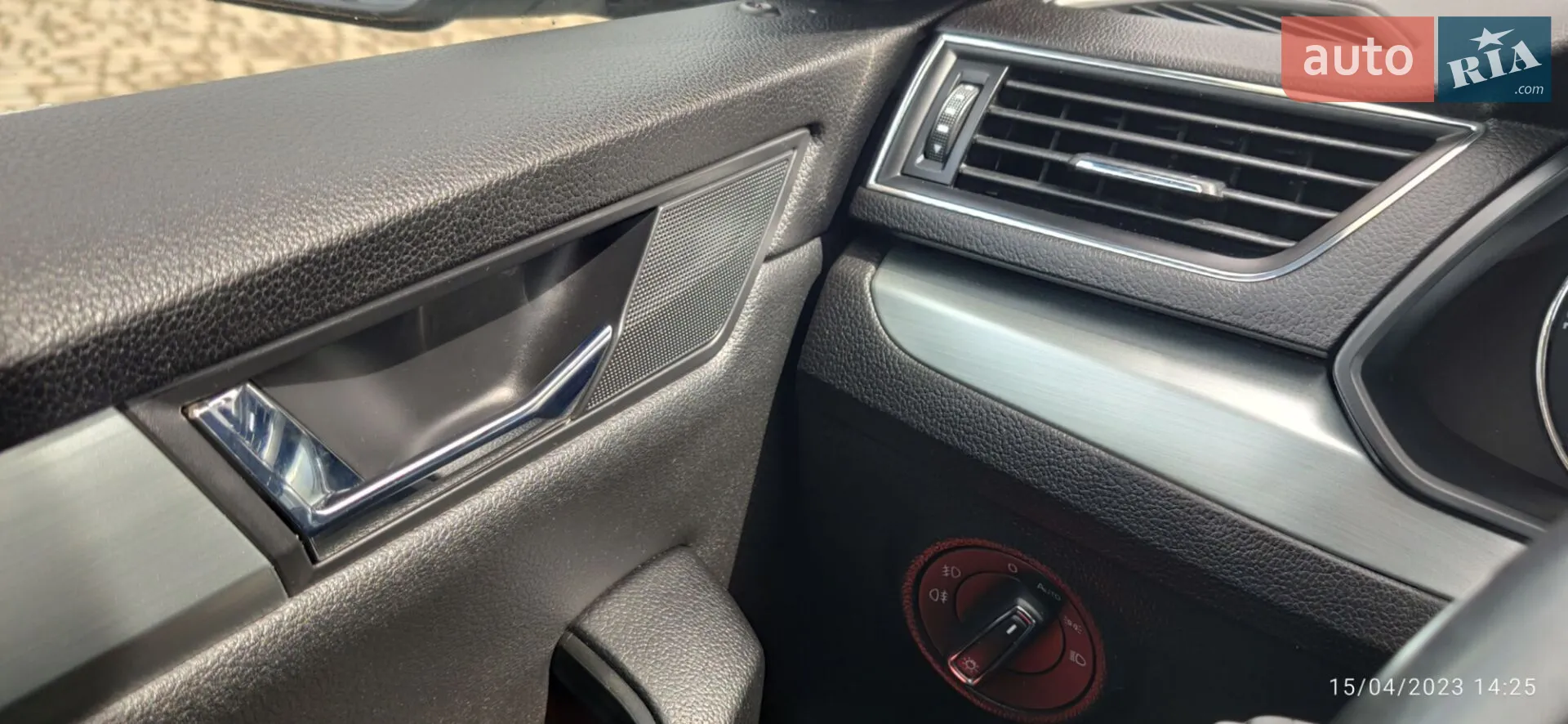 2017 Skoda Superb - мініатюра 18