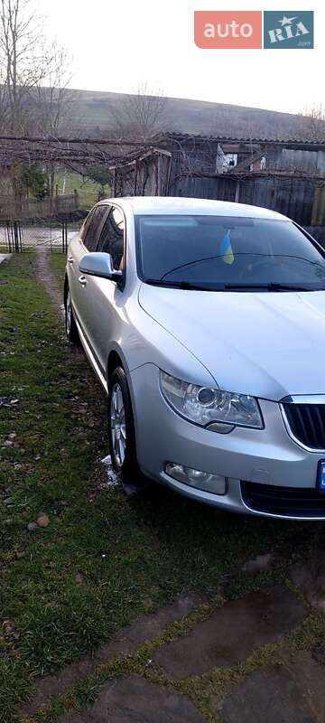 Лифтбек Skoda Superb 2012 в Львове фото 7 Лифтбек Skoda Superb 2012 в Львове