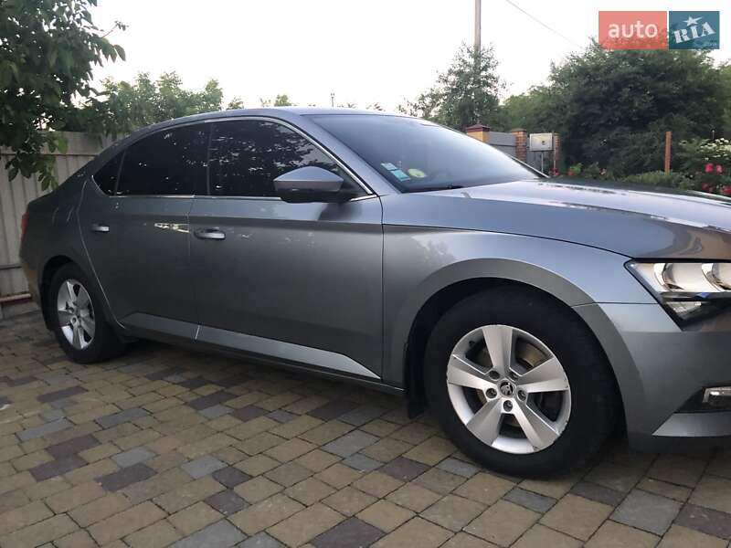 Skoda Superb 2016
