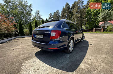 Универсал Skoda Superb 2013 в Киеве