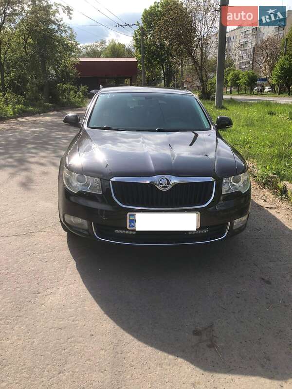 Skoda Superb 2012