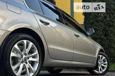Лифтбек Skoda Superb 2014 в 