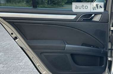 Лифтбек Skoda Superb 2014 в 