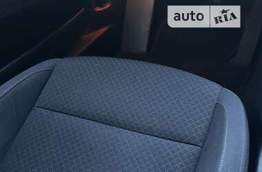 Лифтбек Skoda Superb 2014 в 