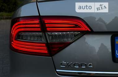 Лифтбек Skoda Superb 2014 в 