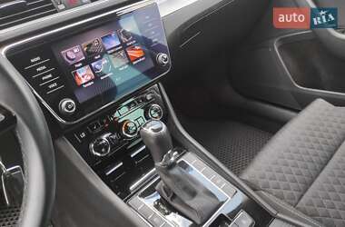 Универсал Skoda Superb 2017 в 