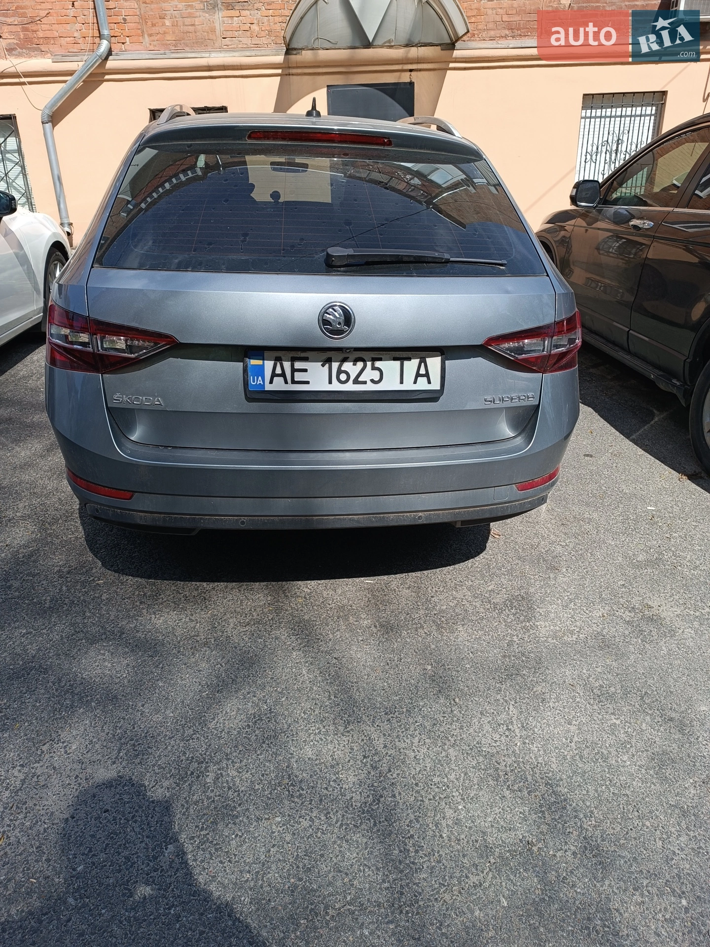 2017 Skoda Superb - мініатюра 2