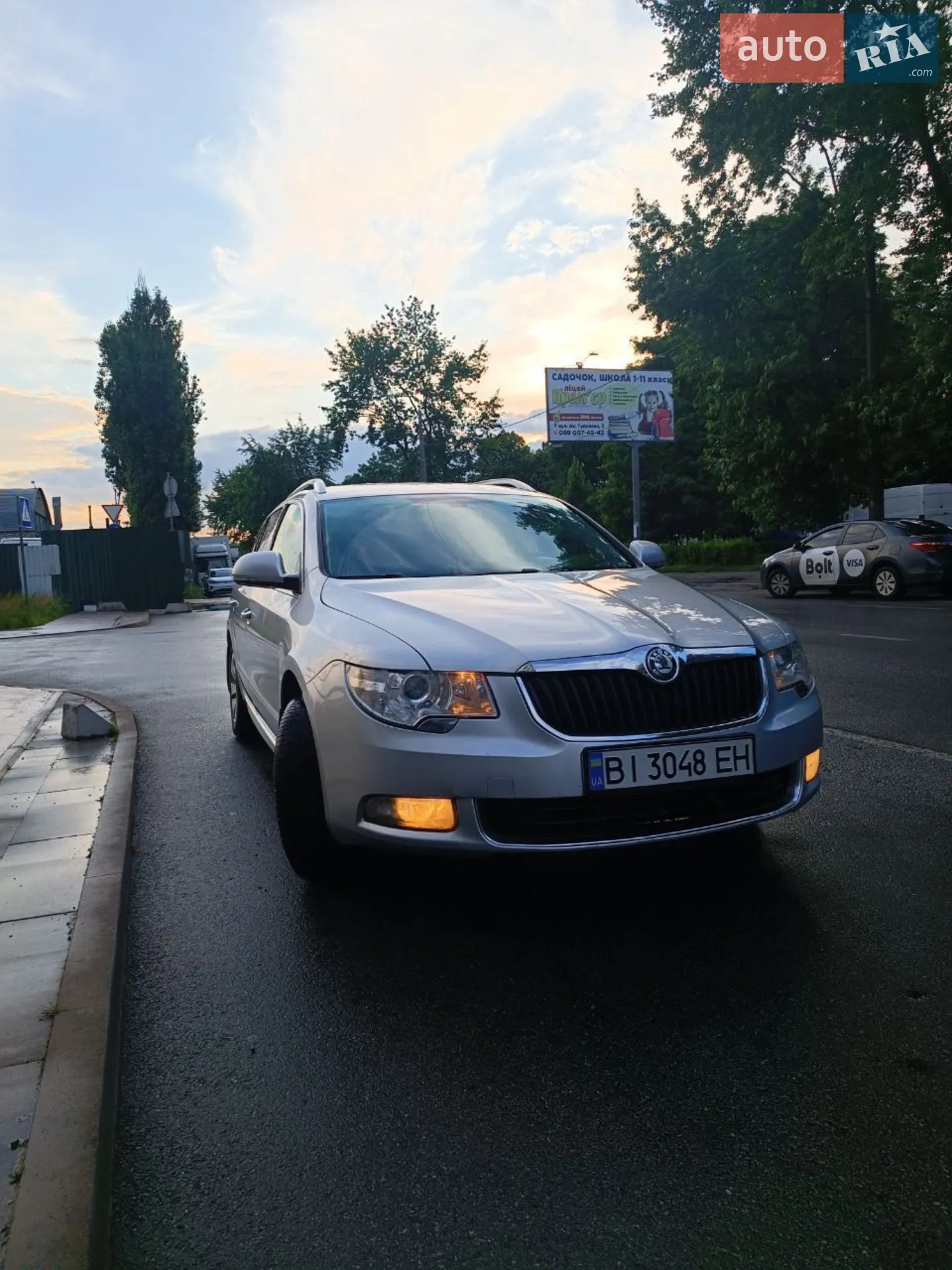 2010 Skoda Superb - фото 1