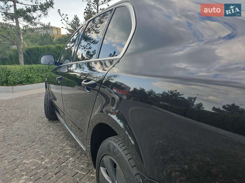 Лифтбек Skoda Superb 2012 в Днепре