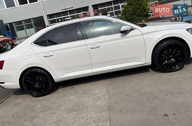 Ліфтбек Skoda Superb 2019 в Кривому Розі