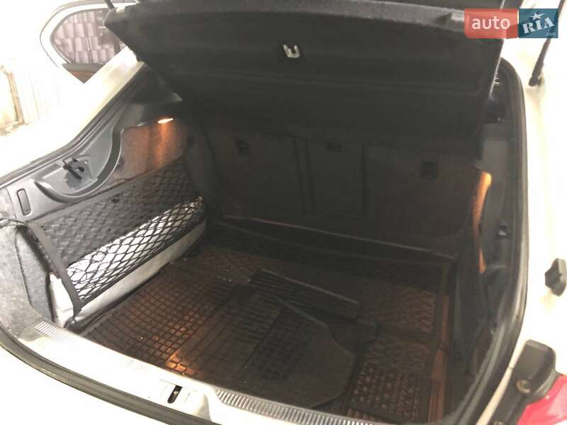 Лифтбек Skoda Superb 2012 в Славянске фото 13 Лифтбек Skoda Superb 2012 в Славянске