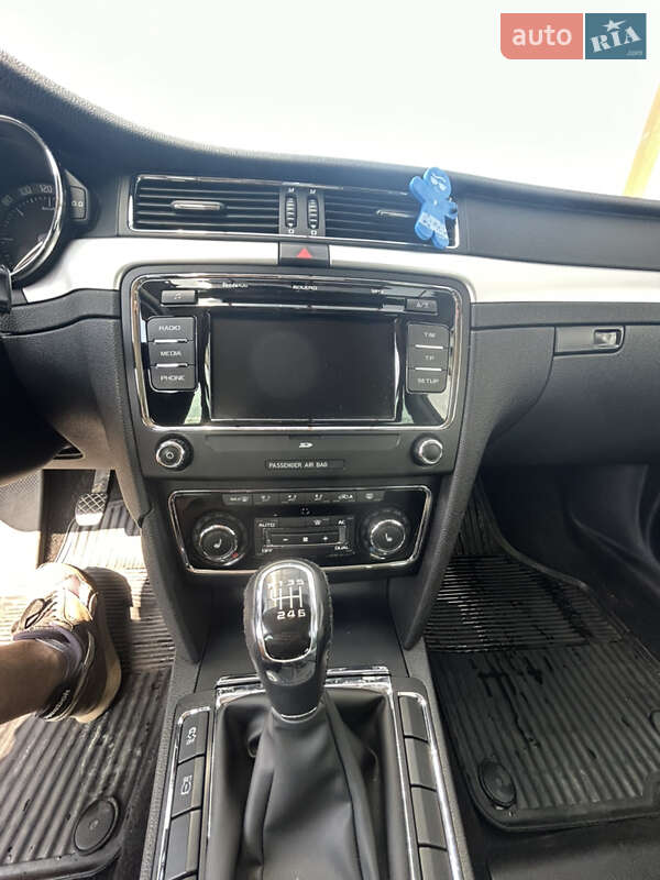 Ліфтбек Skoda Superb 2010 в Тячеві