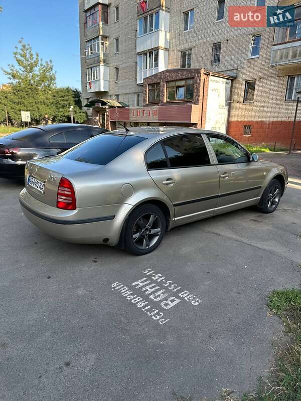 Лифтбек Skoda Superb 2004 в Виннице фото 4 Лифтбек Skoda Superb 2004 в Виннице
