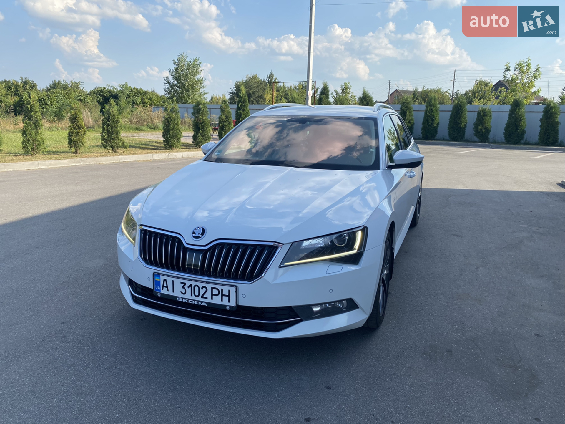 2016 Skoda Superb - мініатюра 2