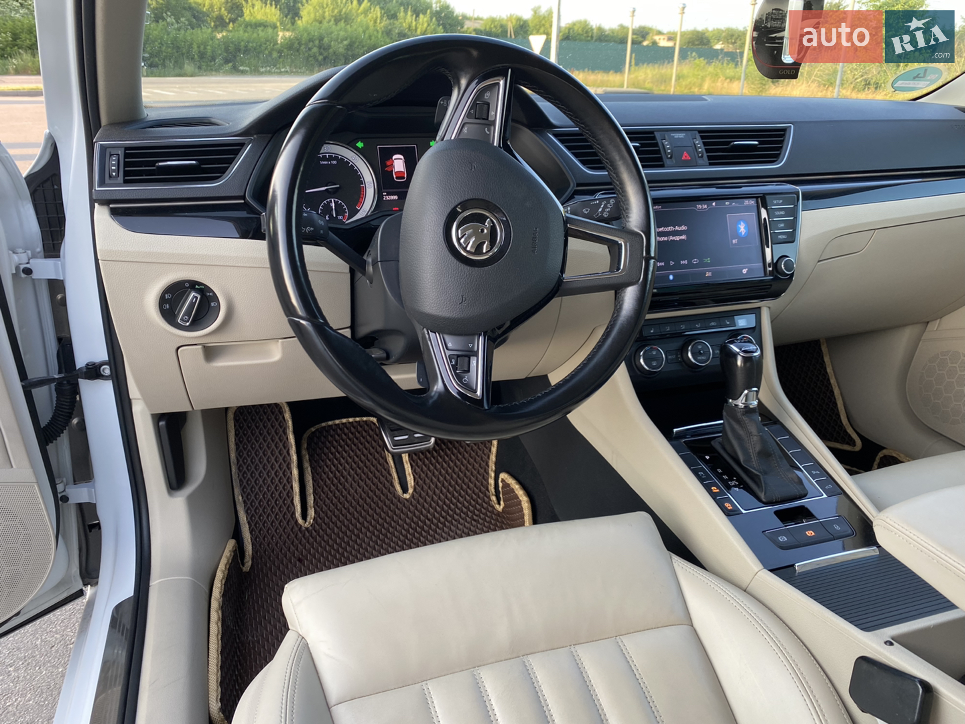 2016 Skoda Superb - мініатюра 16