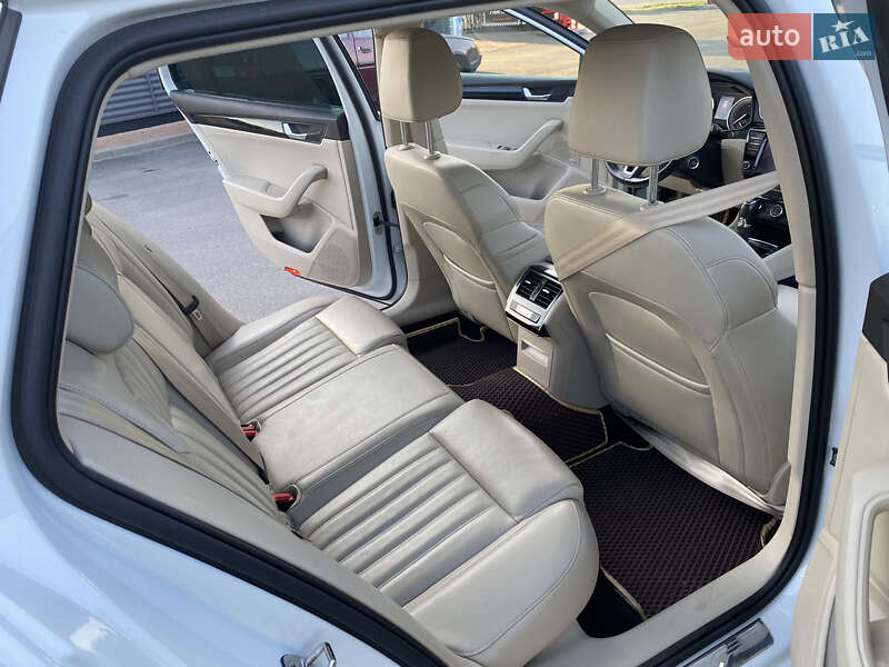 Универсал Skoda Superb 2016 в Мироновке