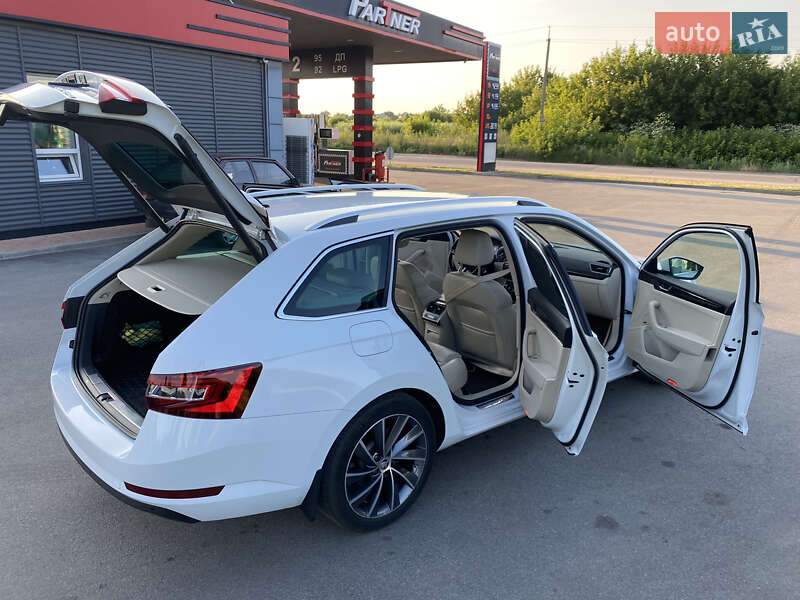 Универсал Skoda Superb 2016 в Мироновке