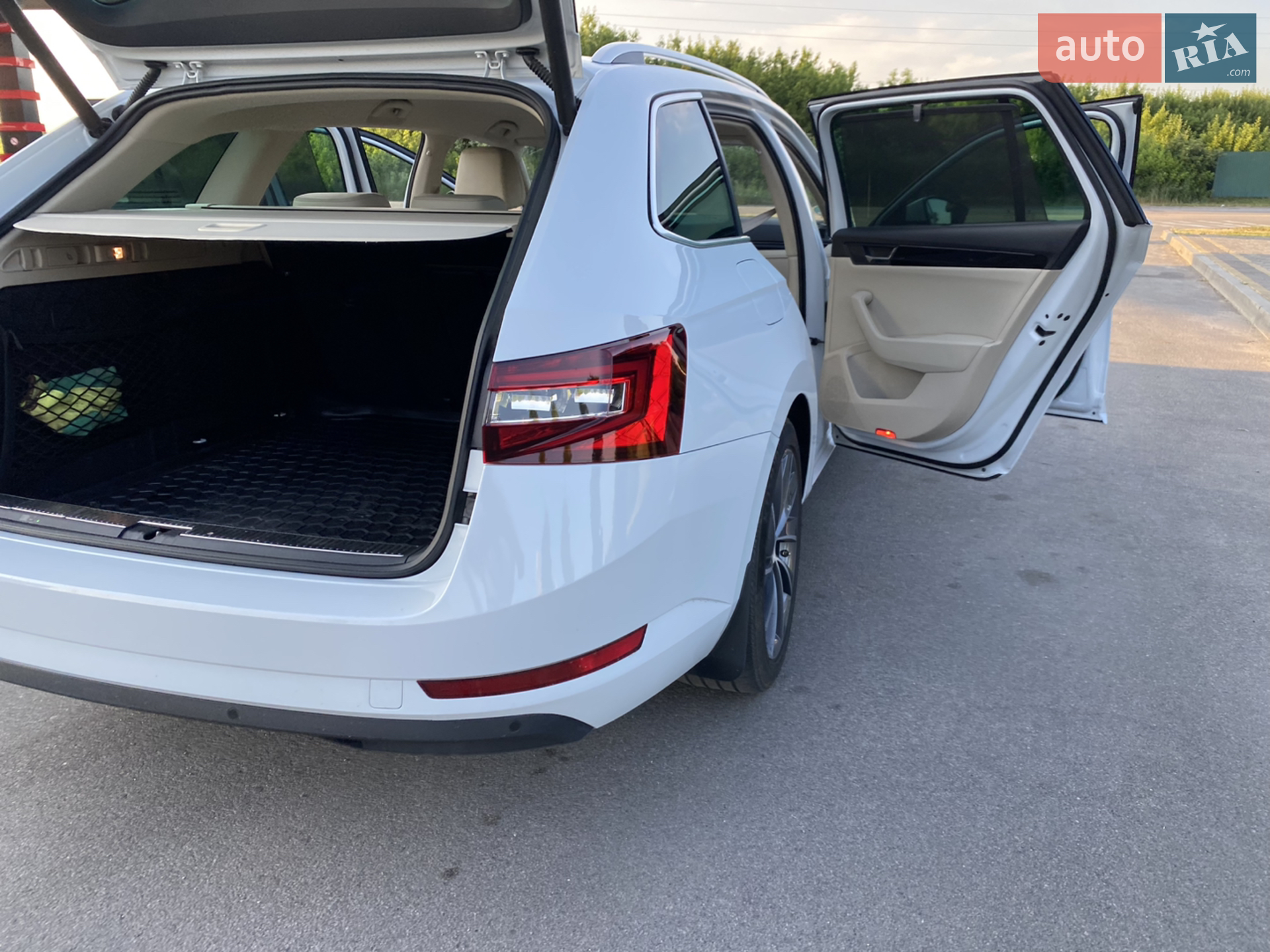 2016 Skoda Superb - мініатюра 30