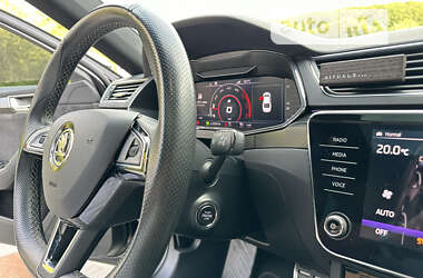 Ліфтбек Skoda Superb 2019 в 