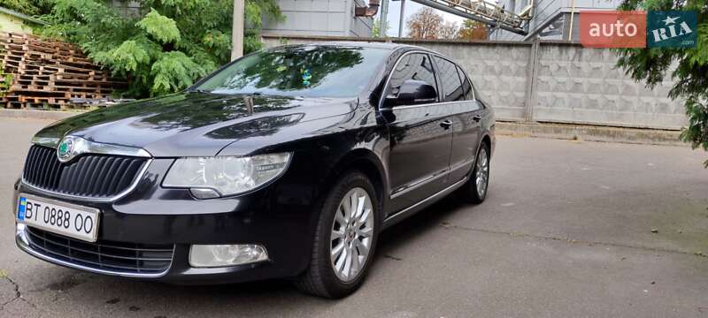 Лифтбек Skoda Superb 2012 в Киеве