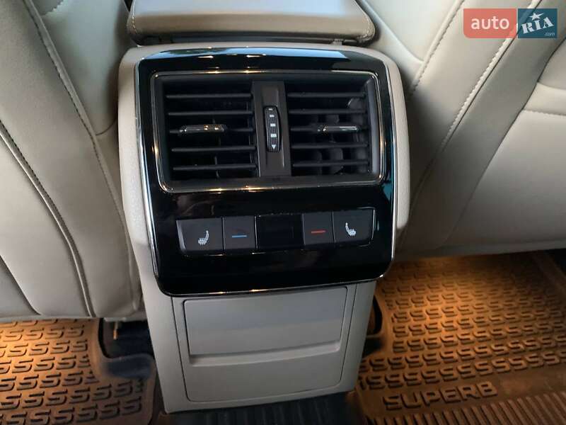Универсал Skoda Superb 2017 в Хмельницком