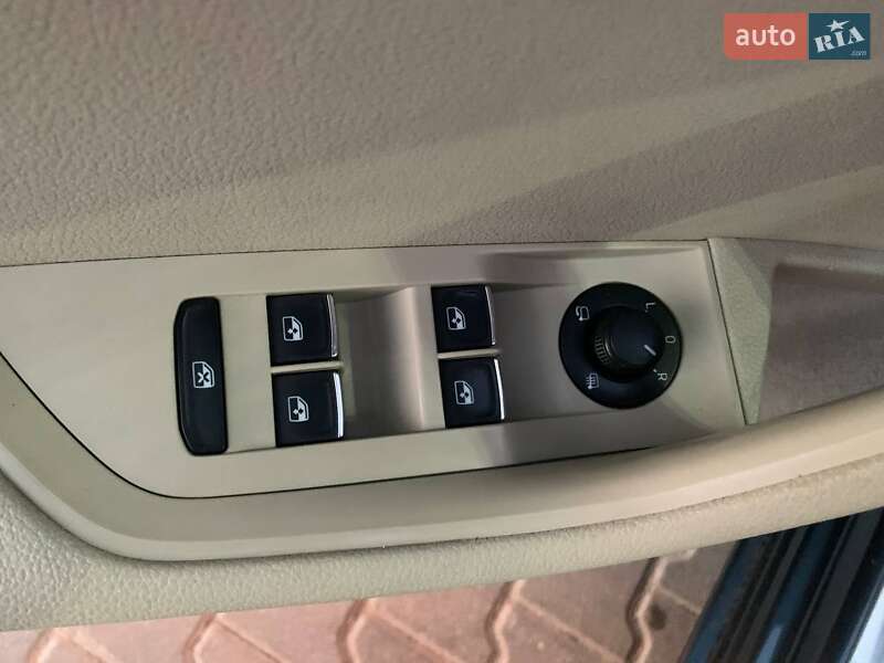 Универсал Skoda Superb 2017 в Хмельницком