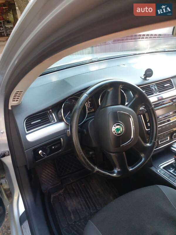 Ліфтбек Skoda Superb 2012 в Краматорську
