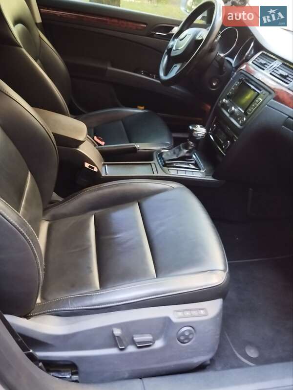Лифтбек Skoda Superb 2012 в Киеве