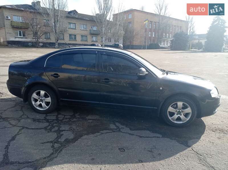 Ліфтбек Skoda Superb 2007 в Єланці