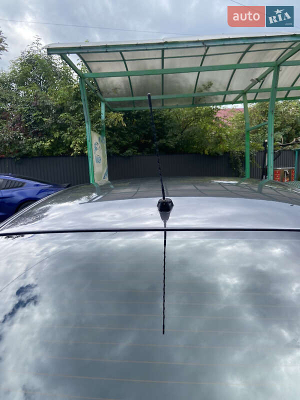 Ліфтбек Skoda Superb 2005 в Надвірній