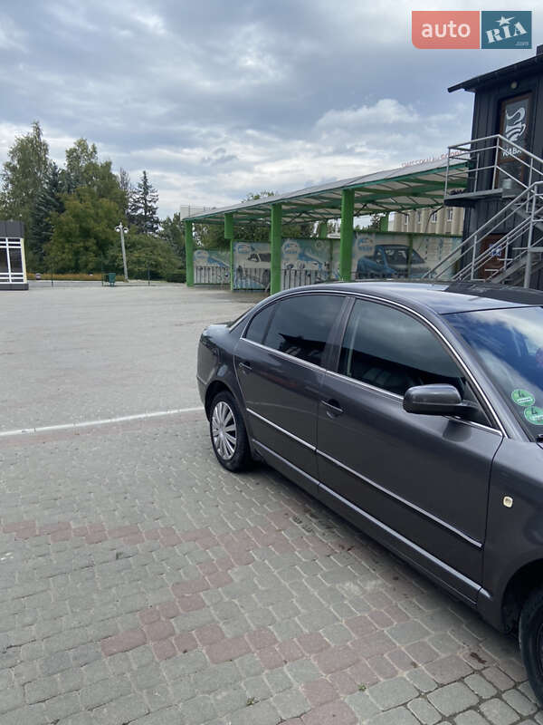 Ліфтбек Skoda Superb 2005 в Надвірній