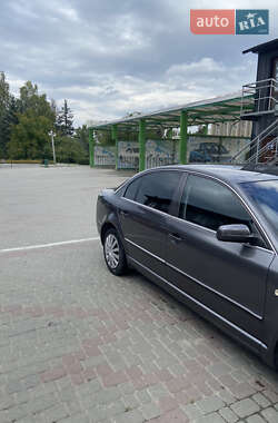 Лифтбек Skoda Superb 2005 в Надворной