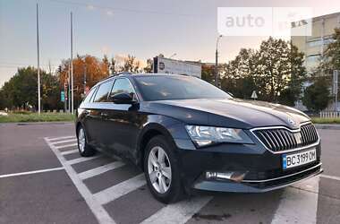 Универсал Skoda Superb 2017 в Львове