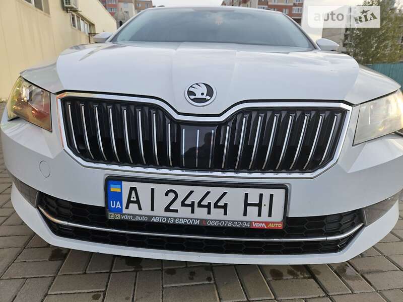 Универсал Skoda Superb 2017 в Киеве