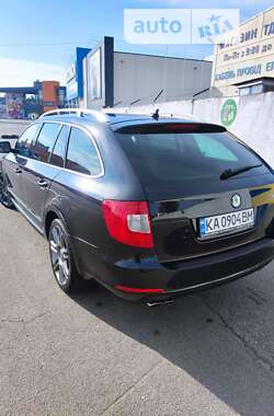 Универсал Skoda Superb 2010 в Киеве