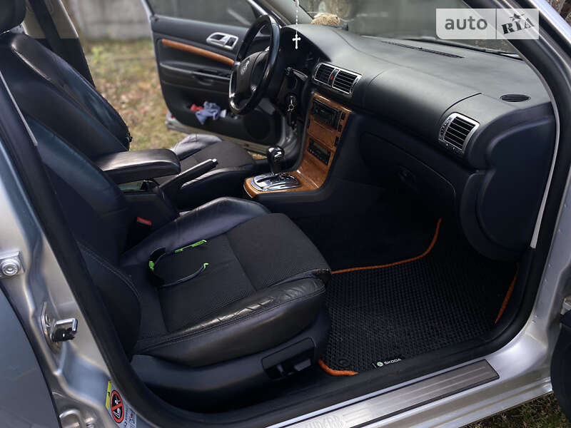 Лифтбек Skoda Superb 2008 в Полтаве